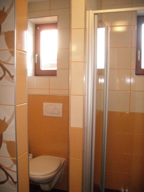Homestay Machom Oscadnica Zimmer foto